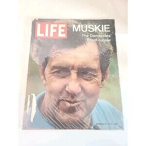 Vintage Life Magazine November 5 1971 Muskie Democrats...  W/Protective Sleeve